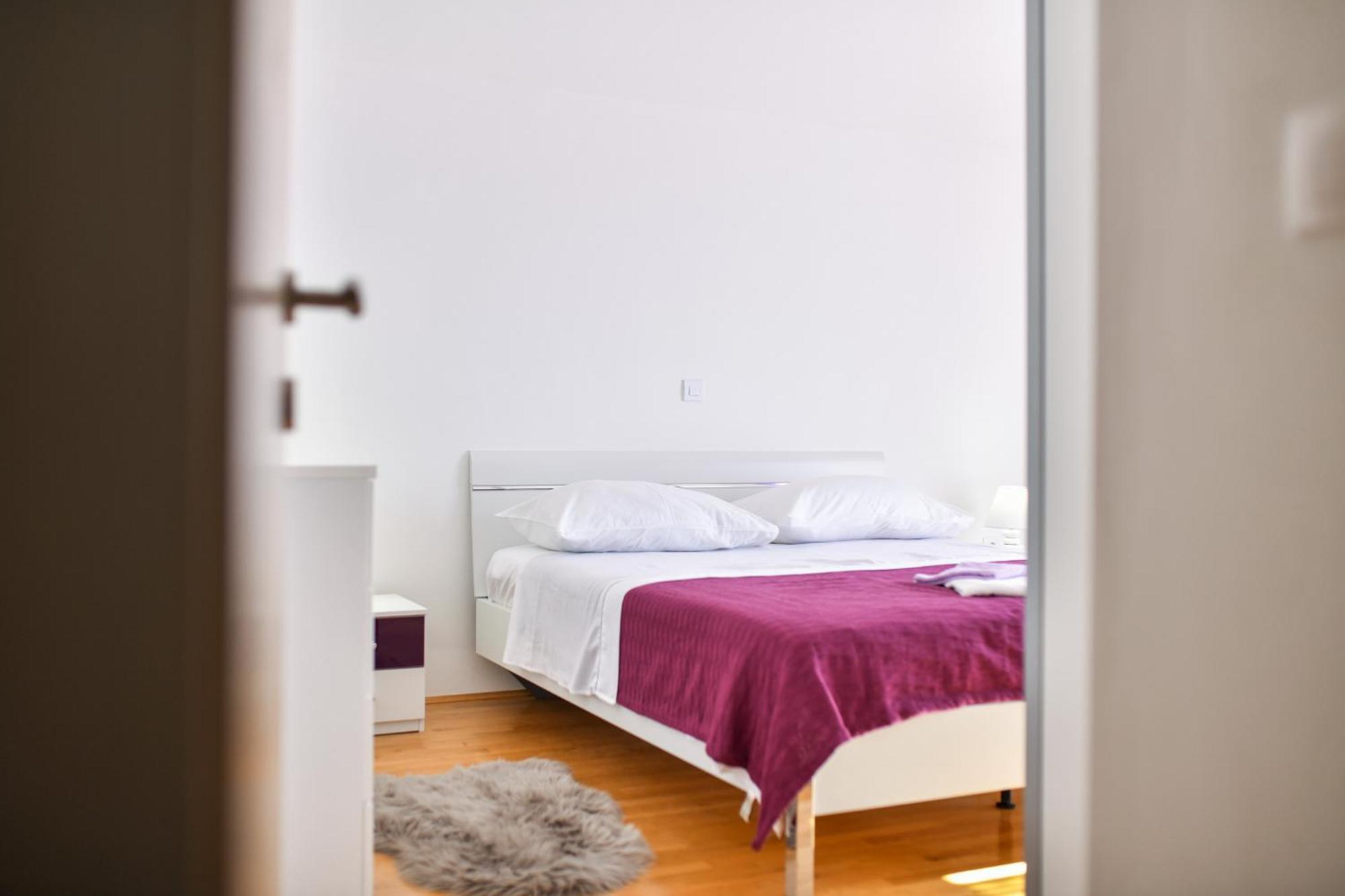 Apartman Novokmet-Crno Hotel ซาดาร์ ภายนอก รูปภาพ
